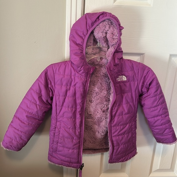 North Face reversible jacket - Picture 5 of 8